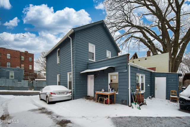 41 Brunswick Avenue, Troy, NY 12180