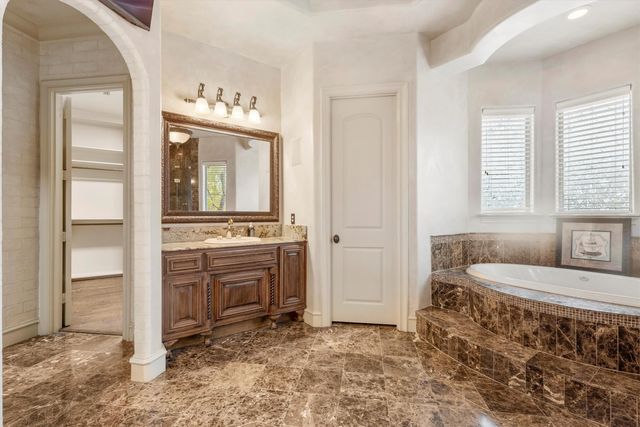 217 Steeplechase Drive, Irving, TX 75062