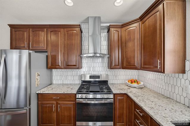 24531 E Frost Drive, Aurora, CO 80016