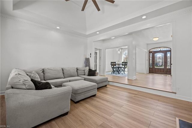 944 Camino Real S, Virginia Beach, VA 23456