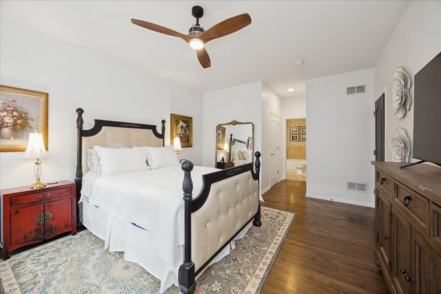 2509 N Milwaukee Avenue 1S, Chicago, IL 60647