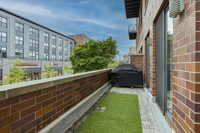 2509 N Milwaukee Avenue 1S, Chicago, IL 60647