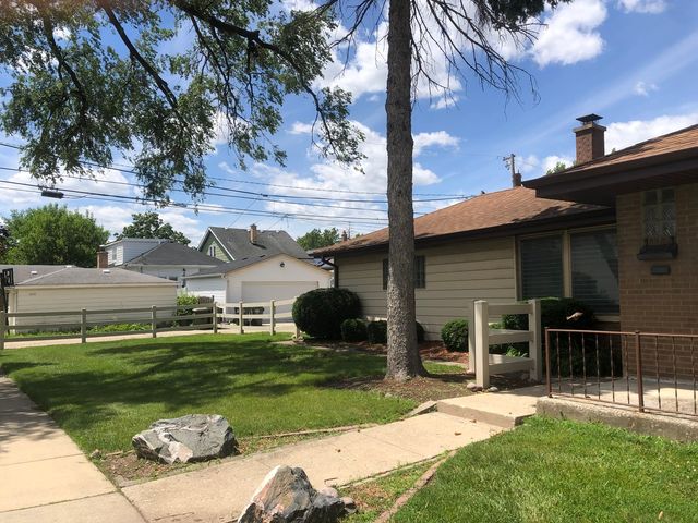 3246 OAK Avenue, Brookfield, IL 60513