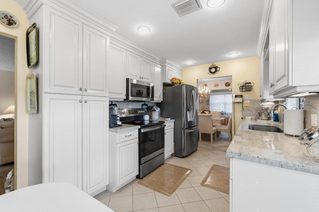 6251 Blue Baneberry Lane, Greenacres, FL 33463