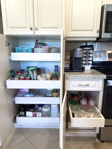 6251 Blue Baneberry Lane, Greenacres, FL 33463