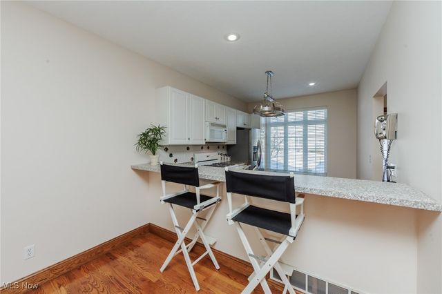 6 Preserve Drive, Willoughby, OH 44094