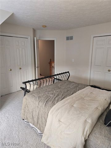 6 Preserve Drive, Willoughby, OH 44094