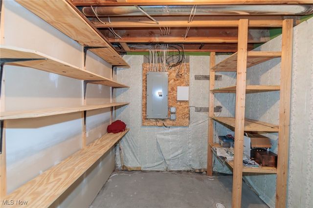 6 Preserve Drive, Willoughby, OH 44094