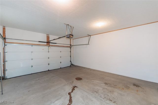 6 Preserve Drive, Willoughby, OH 44094