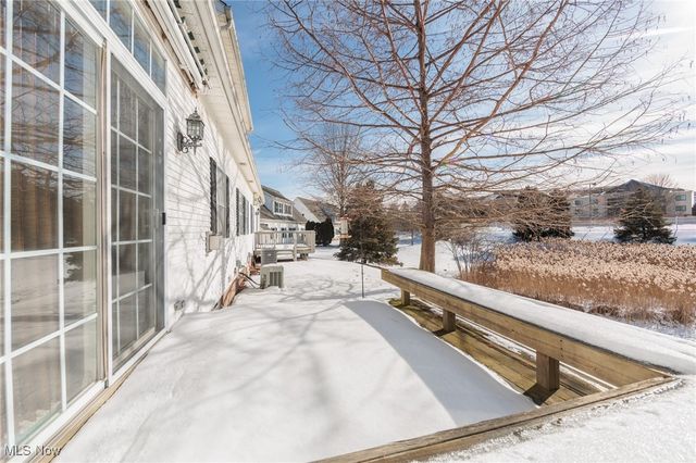 6 Preserve Drive, Willoughby, OH 44094