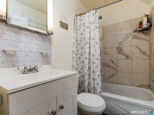 74 Randolph Avenue, Meriden, CT 06451