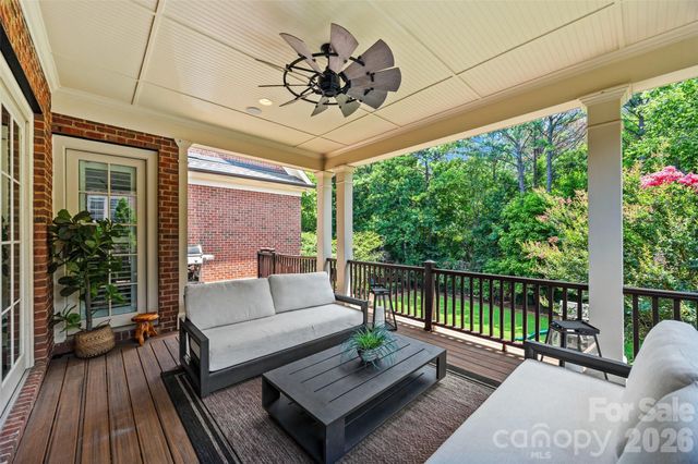 9414 Heydon Hall Circle, Charlotte, NC 28210