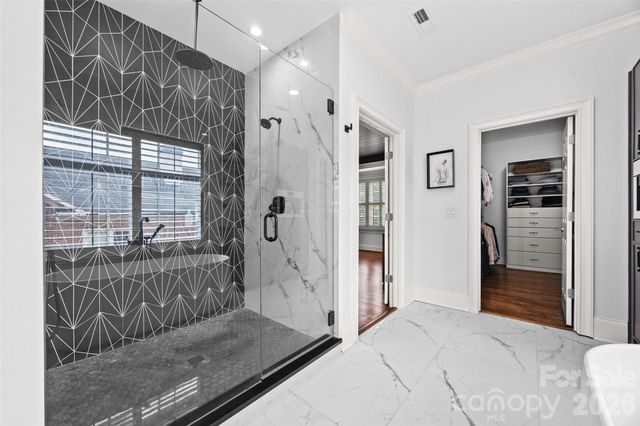 9414 Heydon Hall Circle, Charlotte, NC 28210