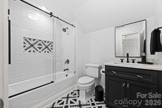 9414 Heydon Hall Circle, Charlotte, NC 28210