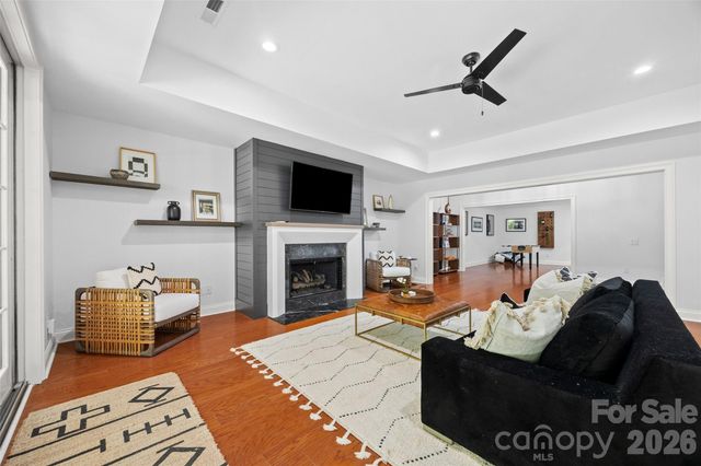 9414 Heydon Hall Circle, Charlotte, NC 28210