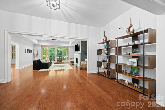 9414 Heydon Hall Circle, Charlotte, NC 28210