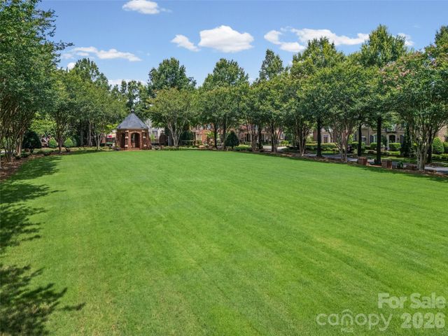 9414 Heydon Hall Circle, Charlotte, NC 28210