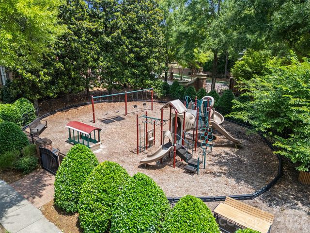 9414 Heydon Hall Circle, Charlotte, NC 28210