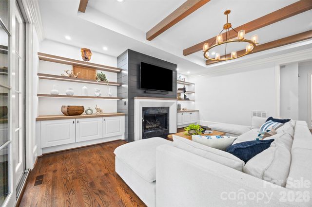 9414 Heydon Hall Circle, Charlotte, NC 28210
