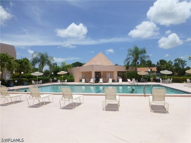 200 Turtle Lake CT 306, Naples, FL 34105