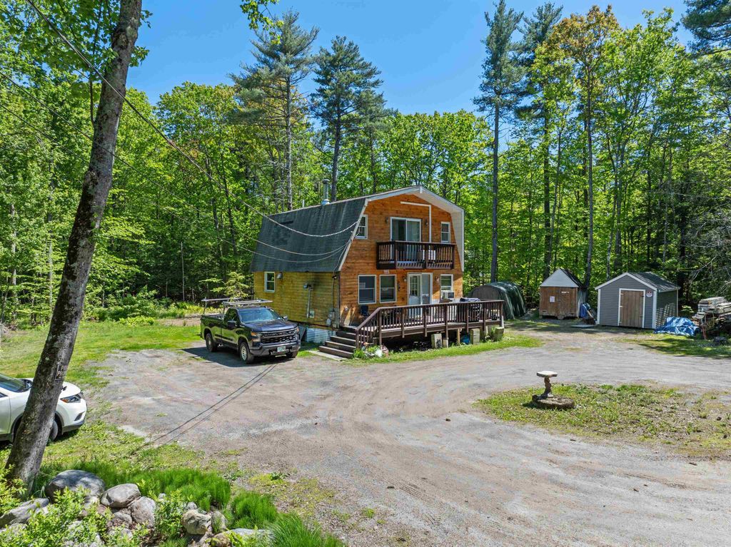 82 Sawyer Lake Road, Gilmanton, NH 03237