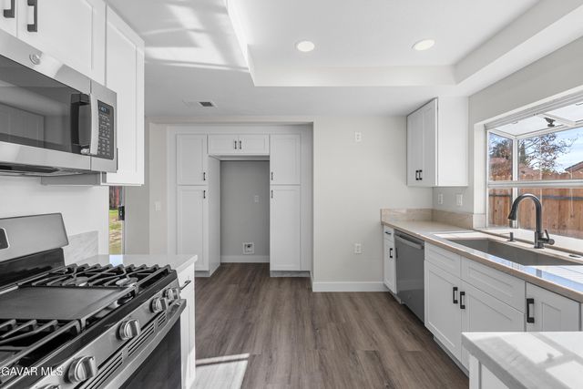 44232 W 23rd Street, Lancaster, CA 93536