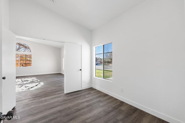 44232 W 23rd Street, Lancaster, CA 93536