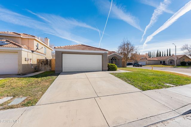 44232 W 23rd Street, Lancaster, CA 93536