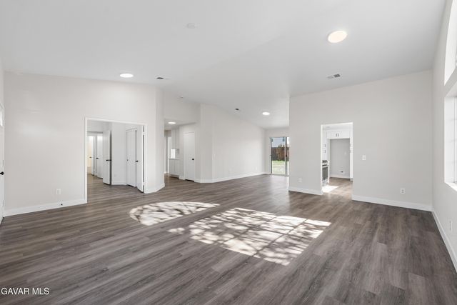 44232 W 23rd Street, Lancaster, CA 93536