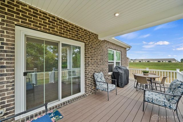 7227 Rivendell Circle, Dayton, OH 45459