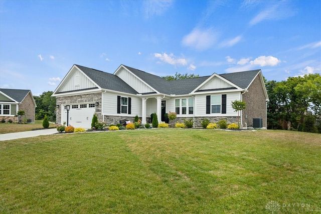 7227 Rivendell Circle, Dayton, OH 45459