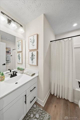 7227 Rivendell Circle, Dayton, OH 45459
