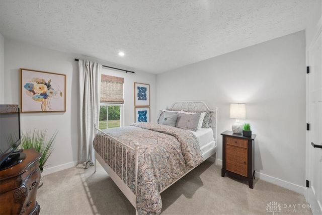 7227 Rivendell Circle, Dayton, OH 45459