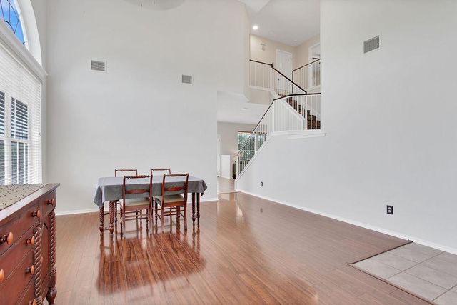 10720 Finsbury DR, Austin, TX 78748