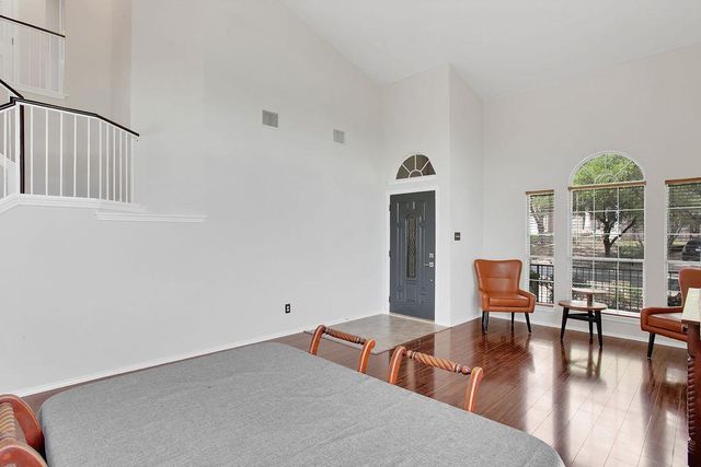 10720 Finsbury DR, Austin, TX 78748