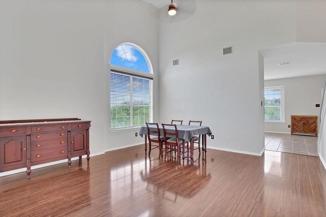 10720 Finsbury DR, Austin, TX 78748