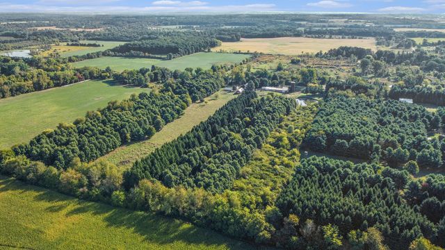 10746 Beebe Highway, Franklin Twp, MI 49287