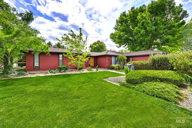 812 E Linden St, Caldwell, ID 83605