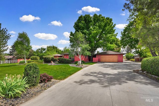 812 E Linden St, Caldwell, ID 83605