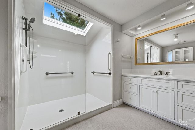 812 E Linden St, Caldwell, ID 83605
