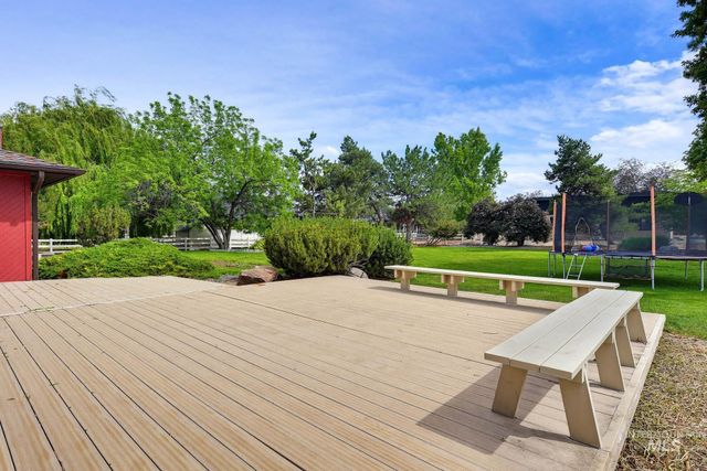 812 E Linden St, Caldwell, ID 83605