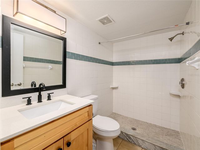 11422 WHEELING DRIVE, Tampa, FL 33625