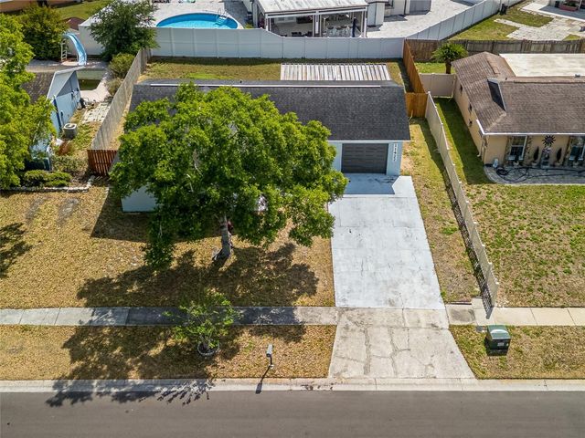 11422 WHEELING DRIVE, Tampa, FL 33625