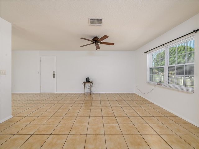 11422 WHEELING DRIVE, Tampa, FL 33625