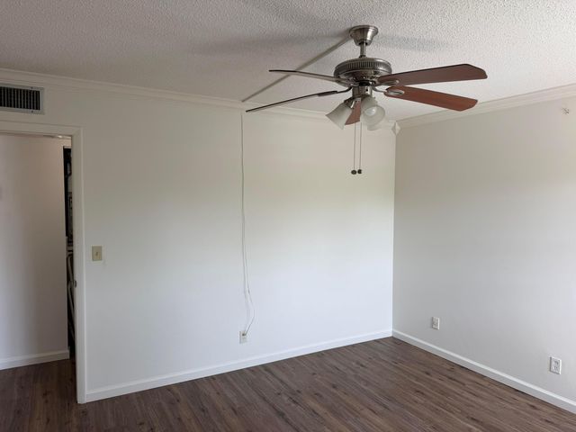 500 Bonnie Boulevard 182, Palm Springs, FL 33461