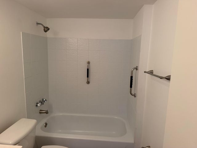 500 Bonnie Boulevard 182, Palm Springs, FL 33461