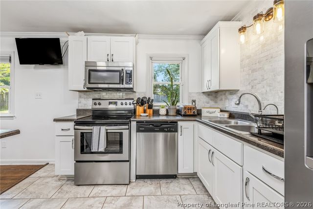 821 Edenwood Drive, Fayetteville, NC 28303