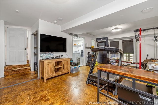 821 Edenwood Drive, Fayetteville, NC 28303
