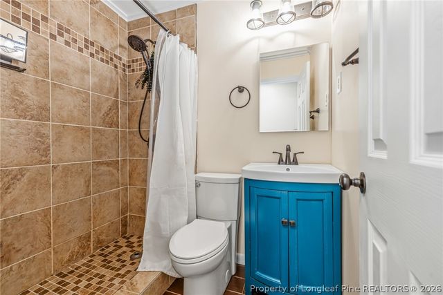 821 Edenwood Drive, Fayetteville, NC 28303