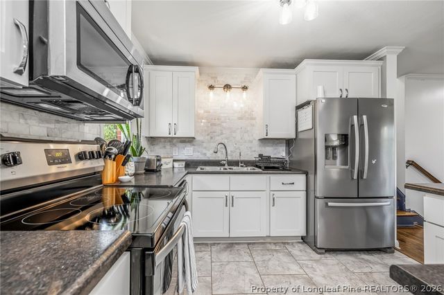 821 Edenwood Drive, Fayetteville, NC 28303